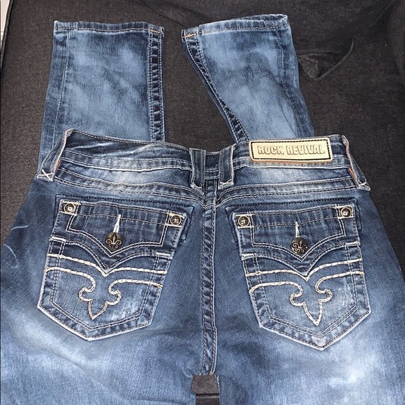 Rock and Revival Jeans - Picture 2 of 7